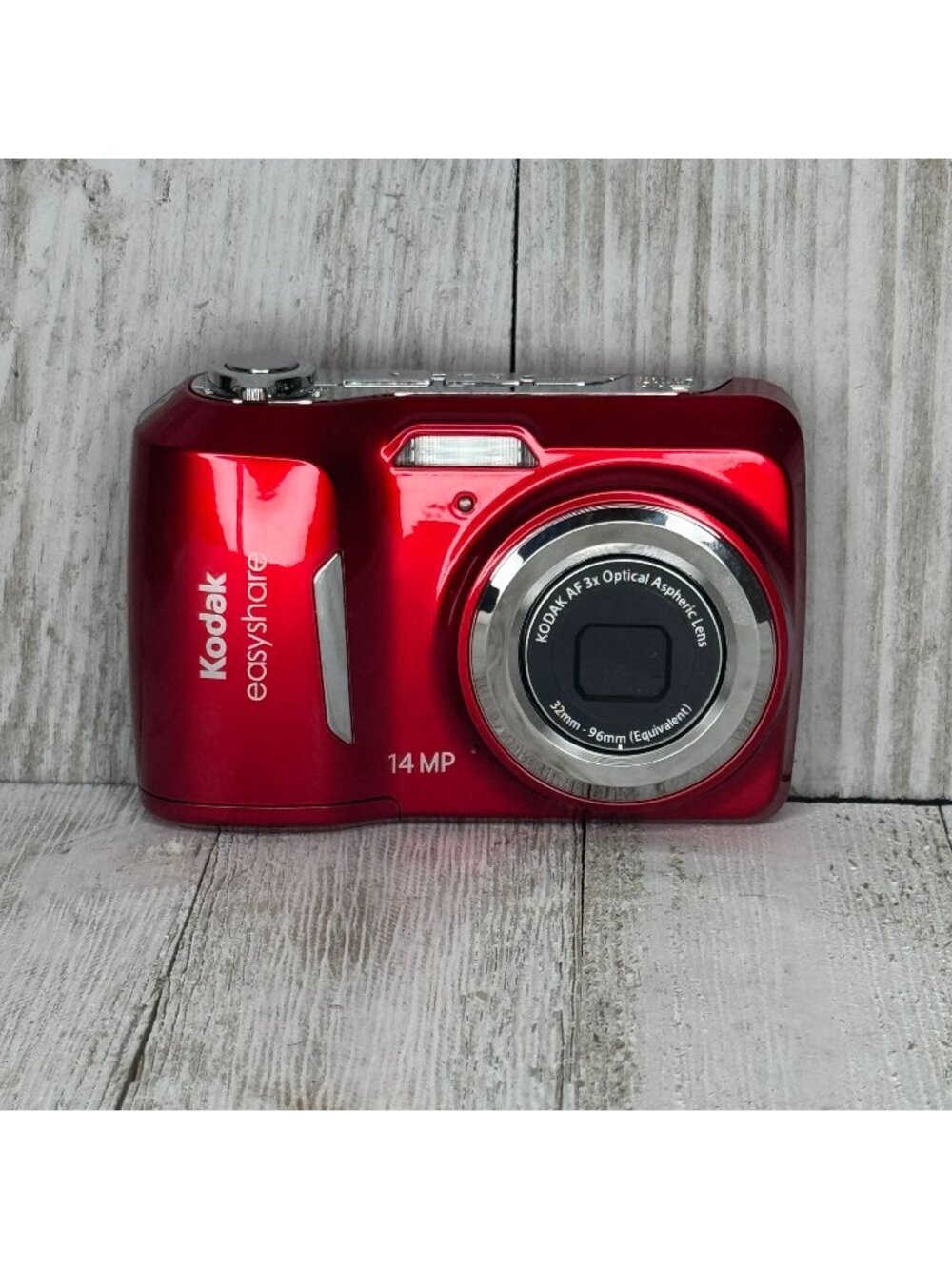 Vintage Kodak EasyShare C1530 Red 14MP Digital Camera with 3x Optical Zoom